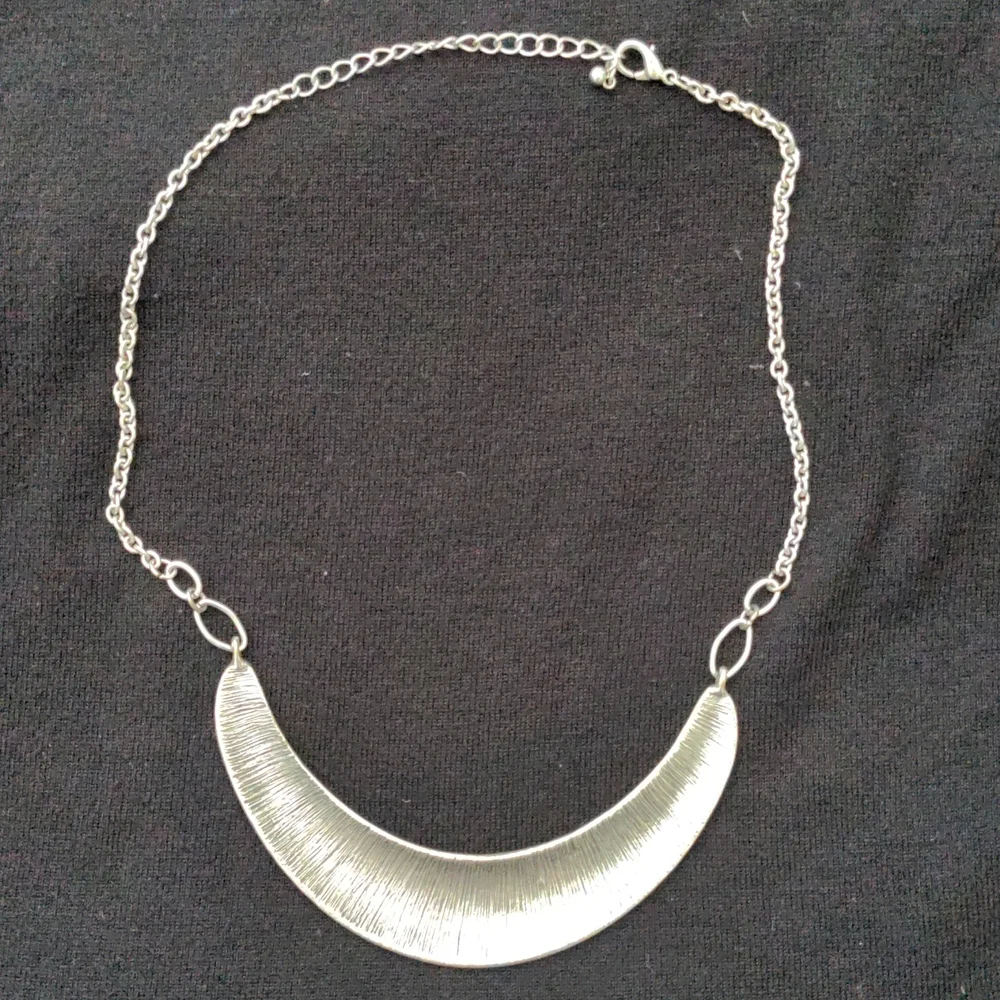 Necklace - Picture 3 of 4